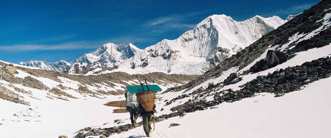 Way to Baruntse Expedition